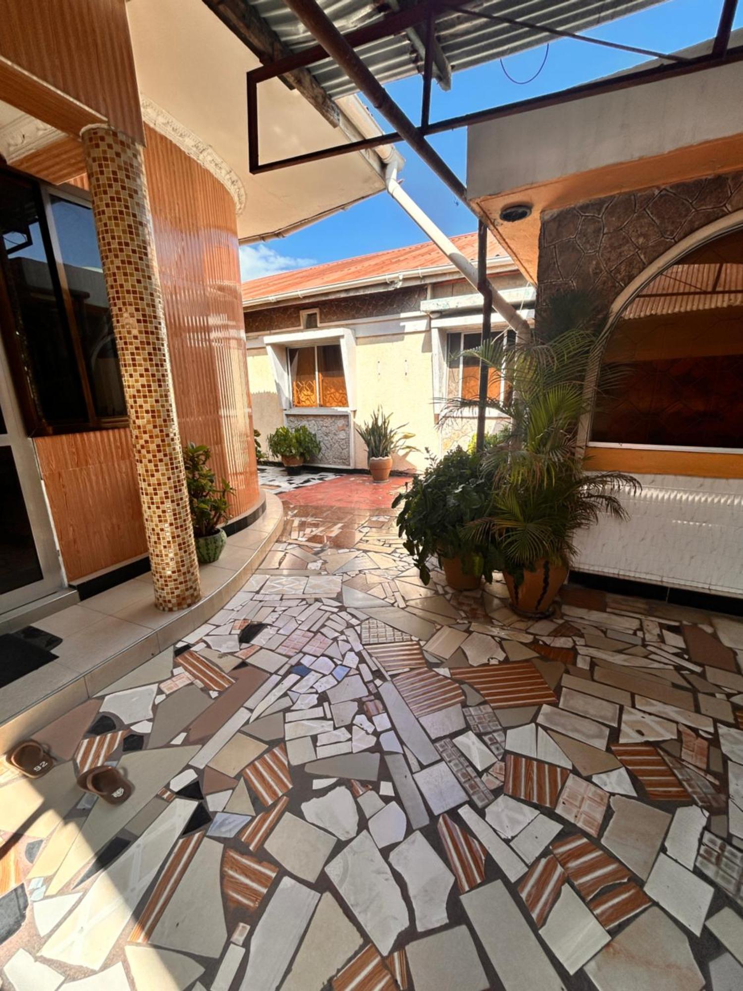Bed and Breakfast Tanpak Gardens Bnb Daressalam Exterior foto