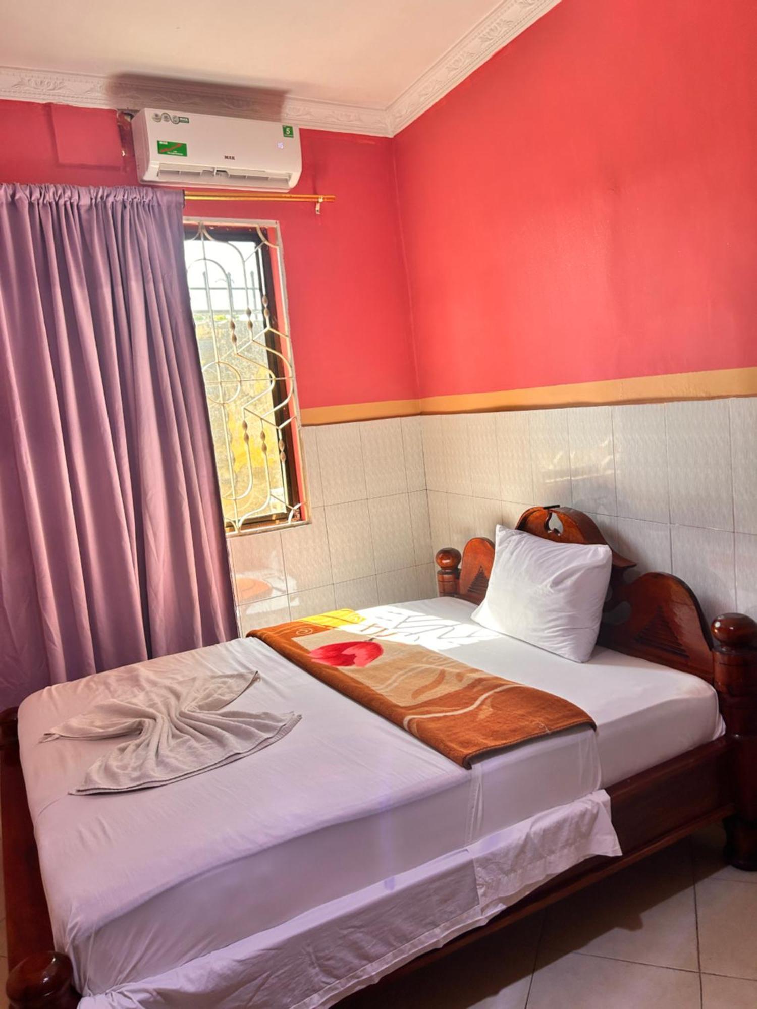 Bed and Breakfast Tanpak Gardens Bnb Daressalam Exterior foto